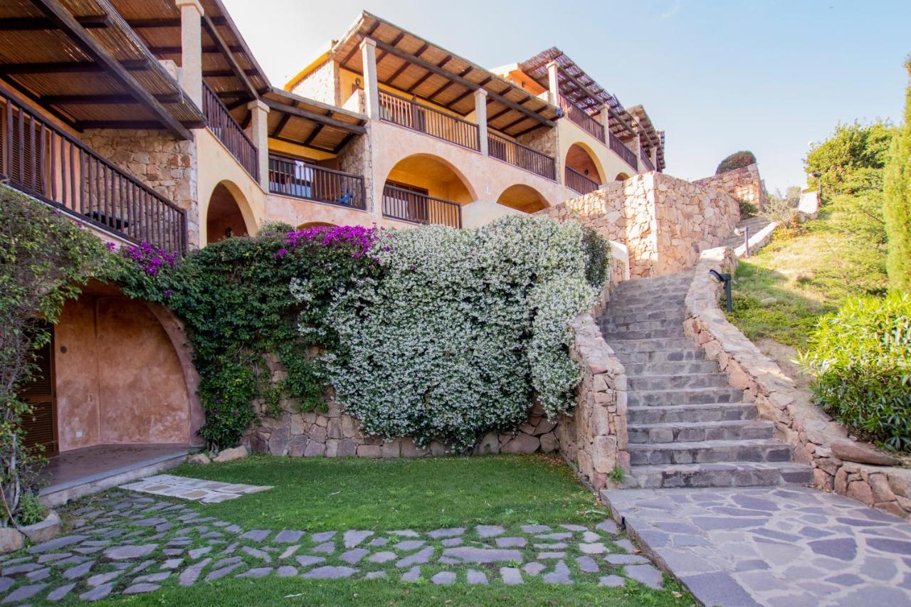 Residence Costa Ruja Portisco Exterior photo